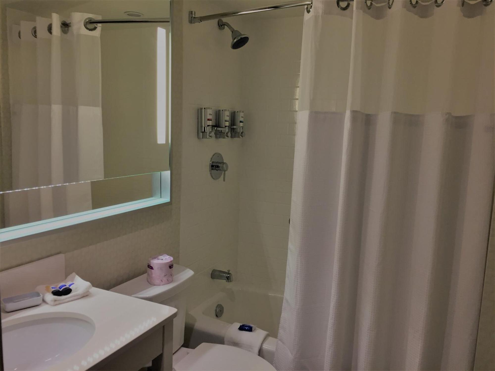 Waterloo Suites Hotel, Trademark Collection By Wyndham エクステリア 写真