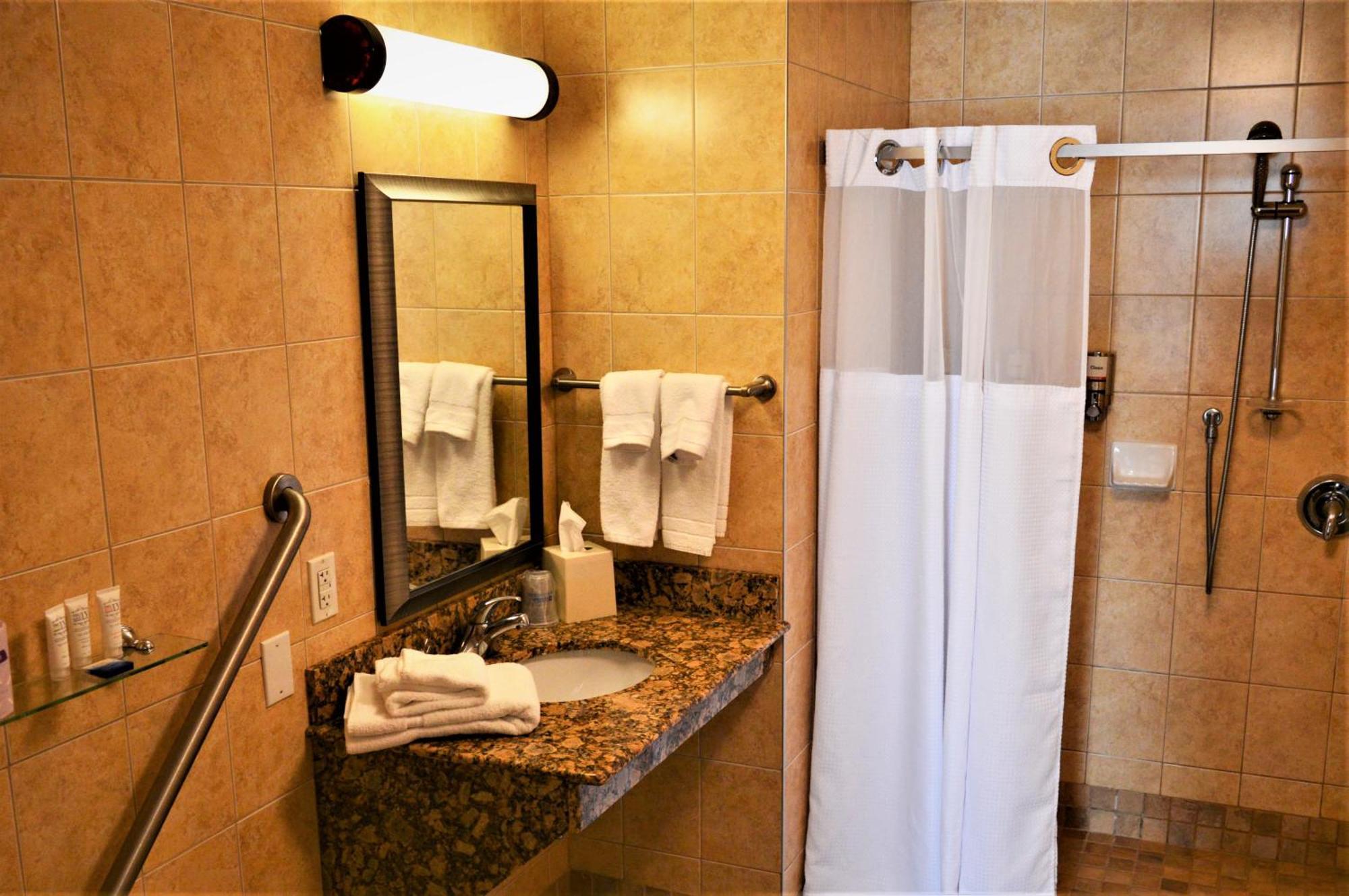 Waterloo Suites Hotel, Trademark Collection By Wyndham エクステリア 写真